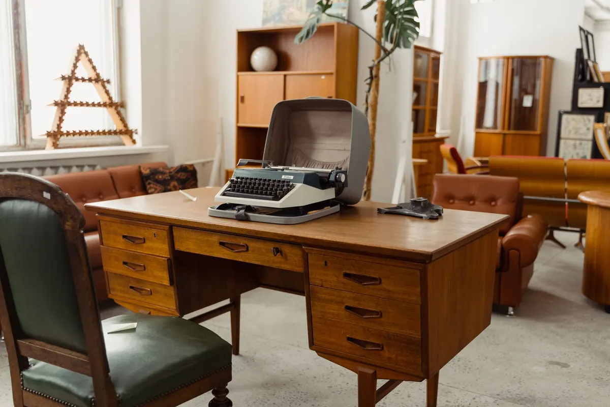 Author Deep Dive: How to Research a Writer Before Reading Their Debut
